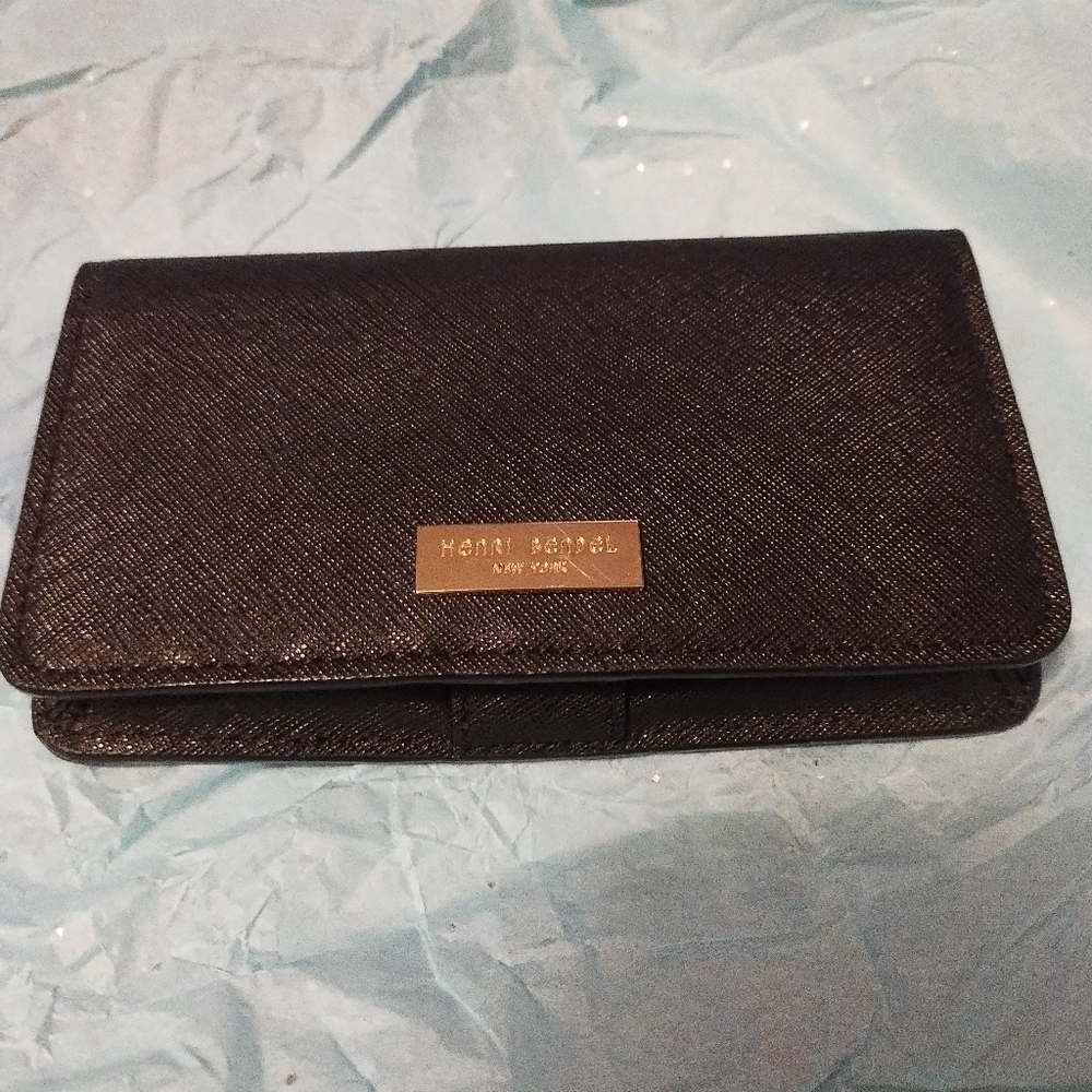 Henri Bendel Black leather Wallet